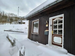Eigener Zugang, verschneite Ruhe und Harz-Idylle.