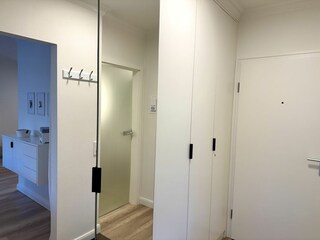 Flur inkl. Einbauschrank