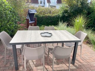 Strandkorb im Garten