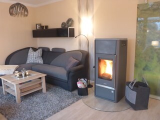 Wohnzimmer mit Kamin