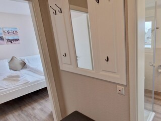 vom Schlafzimmer zum Bad
