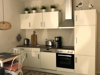 Essplatz mit Küchenzeile