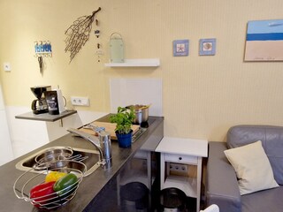 Küchenzeile und Essplatz