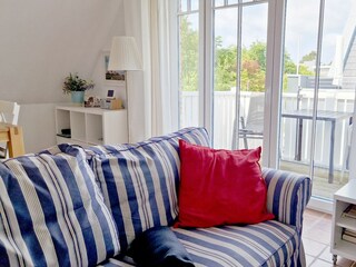 Blick-vom-Sofa-nach-draussen