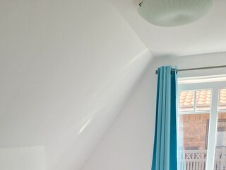 Zweites-Schlafzimmer mit 2 Einzelbetten