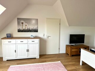 Schlafzimmer 2 mit TV