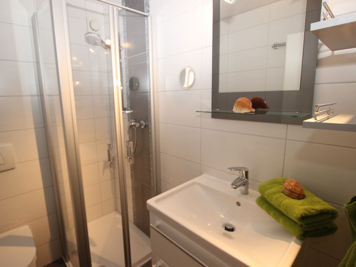 Modernes wohnzimmer am abend – midir