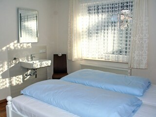 Waschbecken im Schlafzimmer