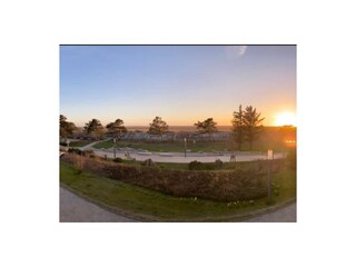 Abendstimmung im exklusives App. mit 2 Schlafzimmern und Meerblick, direkt an der Strandpromenade...