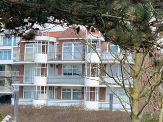 Ansicht Quisisana von der Strandpromenade