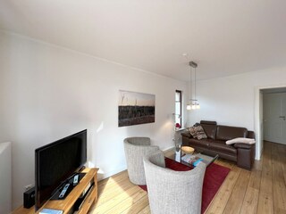 Sitzecke mit Fernseher