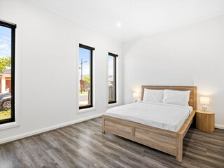 Apartment Welt Features 13