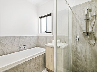 Apartment Welt Features 9