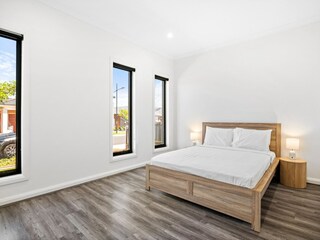 Apartment Welt Features 13