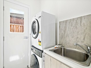 Apartment Welt Features 15