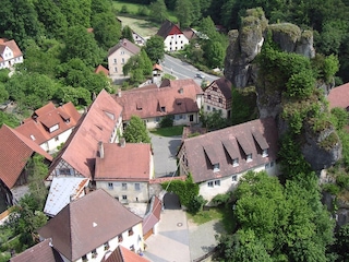 Blick in den Innenhof des Fränkische-Schweiz-Museum