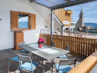 Goldenwohnung Terrasse mit Blick in die Berge