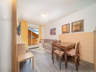 Apartment Uvernet-Fours Features 14