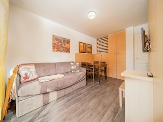 Apartment Uvernet-Fours Features 18