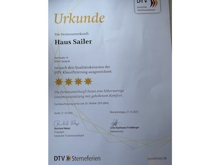 NEU - Klassifiziert mit  **** Sternen