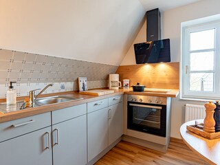 Funktionale Küchenzeile mit allem Komfort