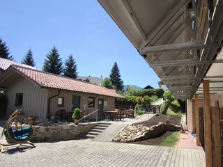 Hof/ Eingangsbereich