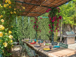 Villa Eyragues Buitenaudio-opname 19