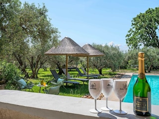 Villa Eyragues Outdoor Recording 14