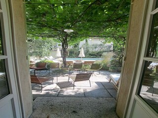 Villa Maillane Outdoor Recording 22