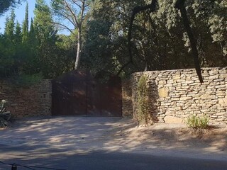 Villa Orange (Vaucluse) Environment 30
