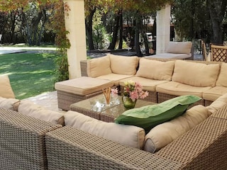 Villa Orange (Vaucluse) Outdoor Recording 3