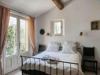 Villa Goult Features 9