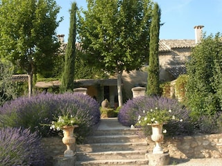 Villa Ménerbes Outdoor Recording 2