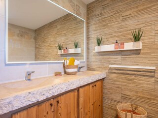 Villa Cairanne Features 53