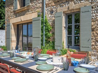 Villa Cairanne Outdoor Recording 23