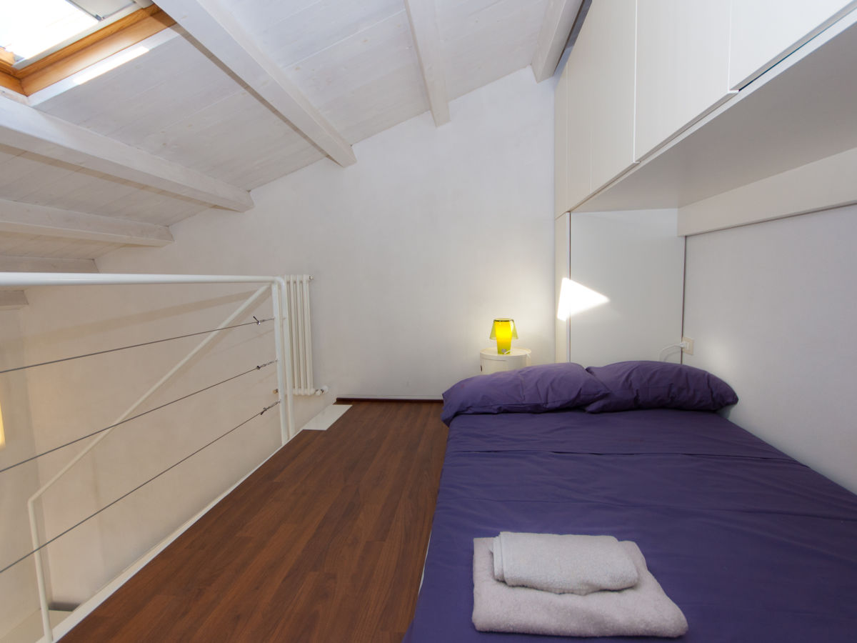 Schlafzimmer mit überbau – midir