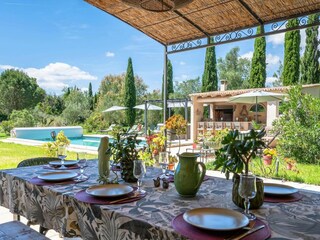 Villa Arles Outdoor Recording 5