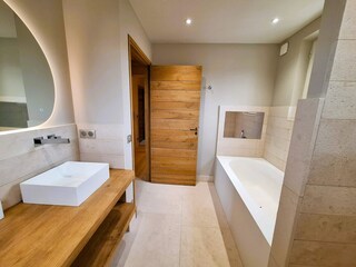 Villa Saint-Remy-de-Provence Features 34