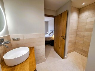 Villa Saint-Remy-de-Provence Features 37