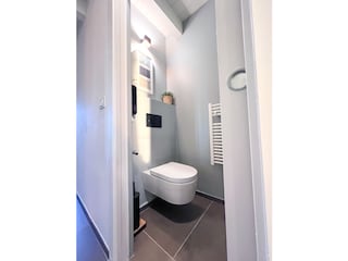 Bathroom on the first floor