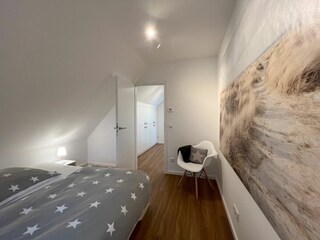 Schlafzimmer 2 mit 2 Einzelbetten