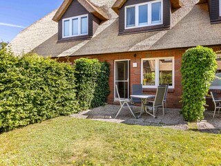 windgeschützte Gartenterrasse nach Süden