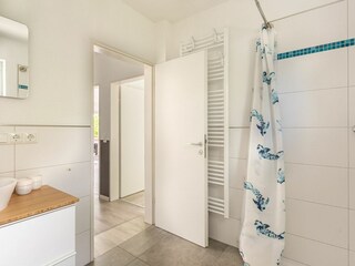1. Badezimmer