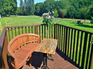 Chalet Winchester Outdoor Recording 2