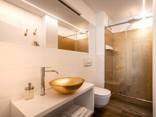 Apartment Tscherms Features 15