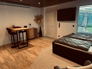 0a416c3b-f44e-4166-92b3-20f37a71b099