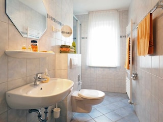 Feriendomizil Hus Guenter - Wohnung Poseidon-  Badezimmer