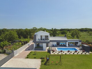Villa Valbandon Entorno 31