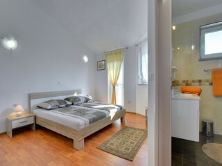 Ferienhaus Divšići Ausstattung 24