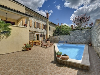 Ferienhaus Juršići Außenaufnahme 6